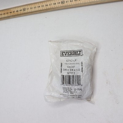 Everbilt Lead-Free Tee Fitting Cup X Cup X FIP Forged Bronze 3/4 x 3/4 x 1/2