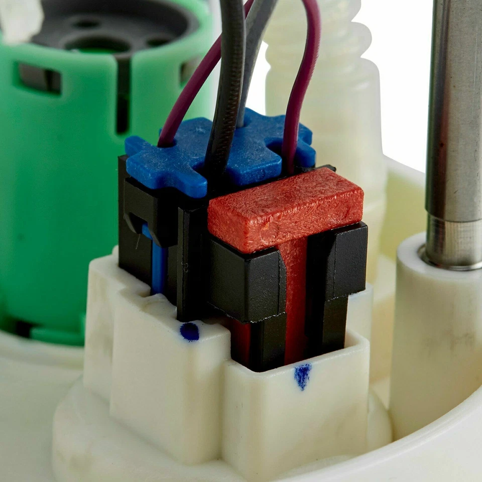 NOS Fuel Pump 19179626 TYC 150047 for 96-98 Chevy Cavalier 2.2L/2.4L L4 - Image 4 of 4