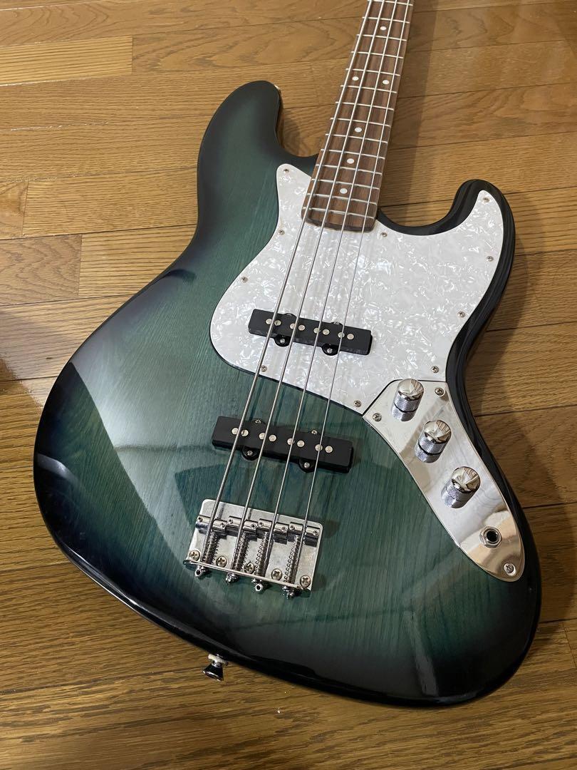 Electric Bass Guitar G.I.G. The Standard Jazz Ash Wood Grain Electric Bass Guitar G.I.G. The Standard Jazz Ash Wood Grain