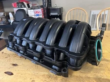 Excellent Shape GM 5.3 L83 LT Intake Manifold for 2014+ Trucks