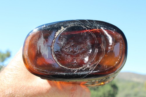MEDICINE BOTTLE - ANGELICA BITTER TONIC JOS. TRINER CHICAGO. ILL. - Near Mint! - Picture 12 of 12