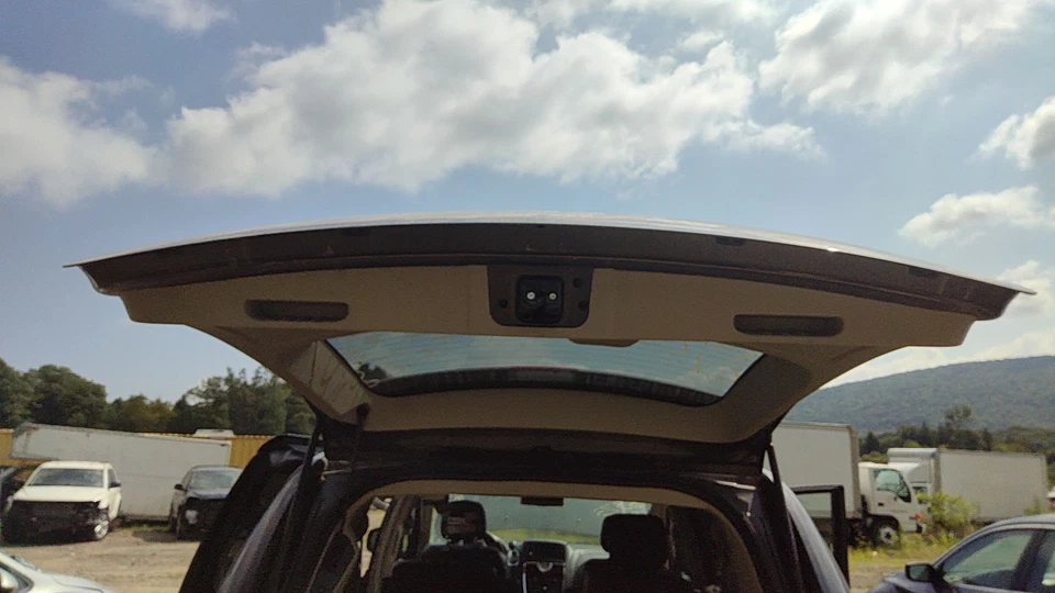 15 CHRYSLER TOWN CNTRY Trunk/decklid/hatch/tailgate (No Shipping) - Изображение 3 из 4