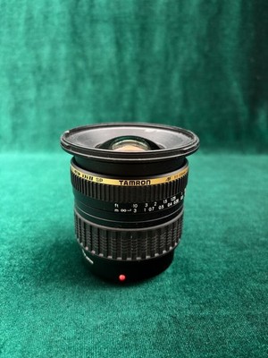 Tamron SP AF 11-18 mm f/4.5-5.6 Di II LD asphärisch Objektiv für Teile zerkratzt