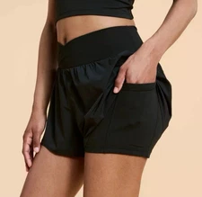 Blogilates Shorts XS Black Ruffle Run 3.25"