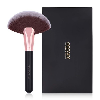 Fan Brush Finishing Powder Brush Multi-use Brush For Face and body Profession...