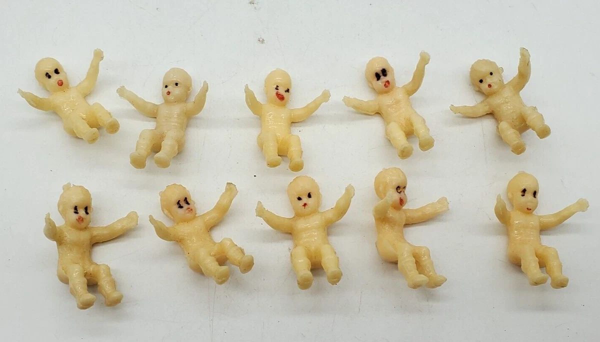 Super Tiny Fake Hands (Pack of 5)