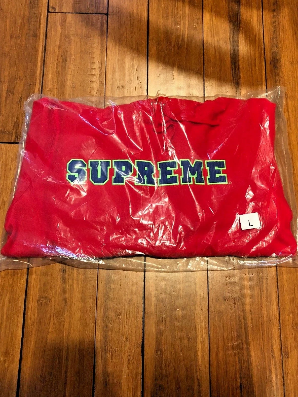 SWEAT SHIRT À CAPUCHE LOGO SUPREME SS18 CORD COLLEGIATE ROUGE GRAND L NEUF EN MAIN !
