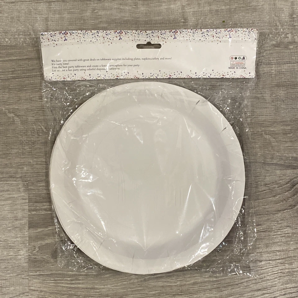 Fortnite Season 3 Dark Voyager 9" Paper Party Plates 20 count NEW SEALED - Image 2 of 3