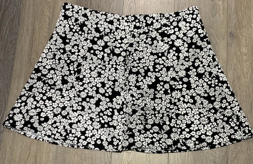 2x Ladies size 8 Black & Pink DOTTI Floral Viscose Skirts *NEW* RRP $79.90 - Picture 5 of 5