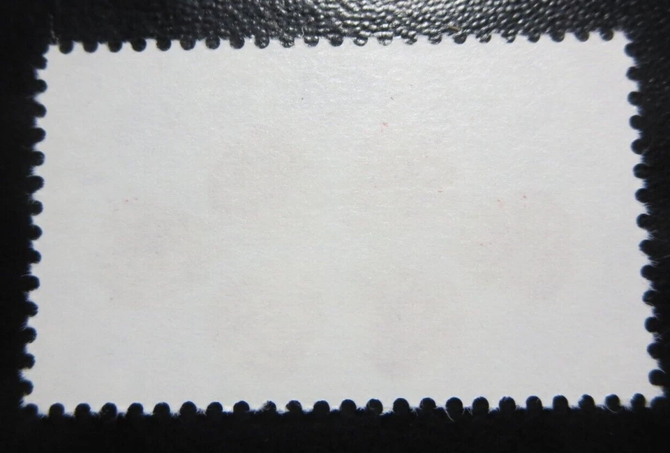 CANADA STAMPS #541 1971 MINT "RADIO CANADA INTL" BUG ON LEAF VARIETY #1 - Изображение 3 из 3