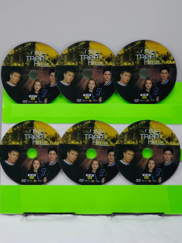 ONE TREE HILL THE COMPLETE EDITION SEASON 1-8 TV ON DVD - Image 3 of 4