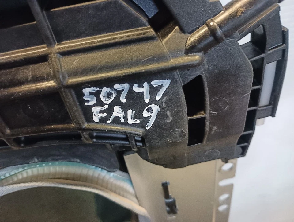 Sunroof Roof Glass Assembly from 2016 Toyota Camry 11942304 Foto 4 de 4