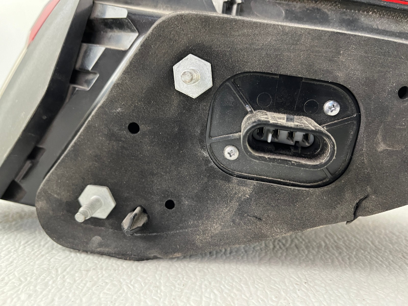OEM | 2014-2020 Maserati Quattroporte LED Tail Light (Left,Driver)