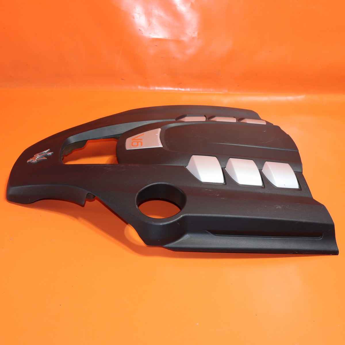 Maserati Ghibli 2014-2017 Engine cover