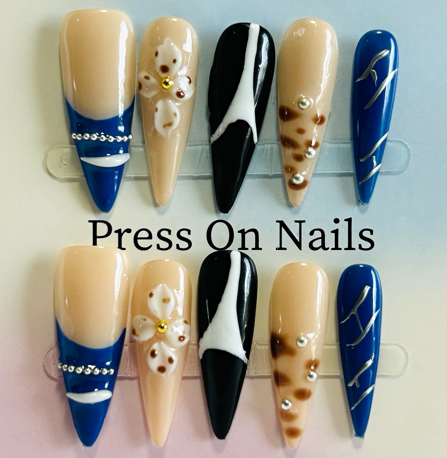 Press-On Nails Small - Flowers Nude/Blue/Black/White 3D Shiny