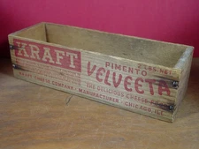 Vintage! KRAFT VELVEETA PIMENTO CHEESE - Chicago, Illinois - 2 lb WOOD BOX