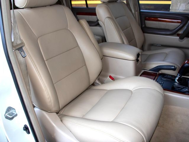 2001 Lexus LX470 LX 470 Sport Utility 4D