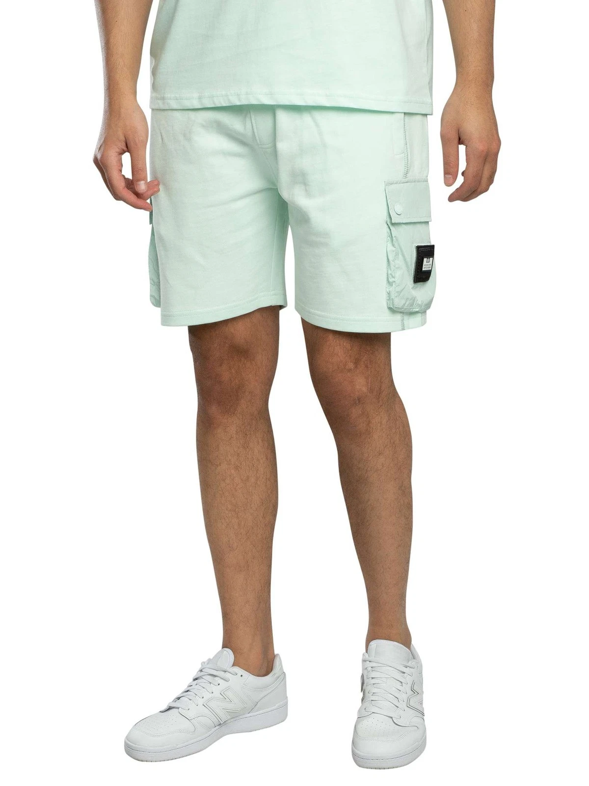 Weekend Offender Men's Noreaster Cargo Shorts, Green
Opens in a new window or tab