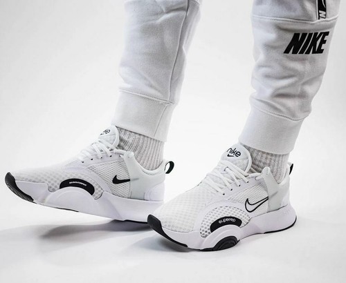 nike white superrep go