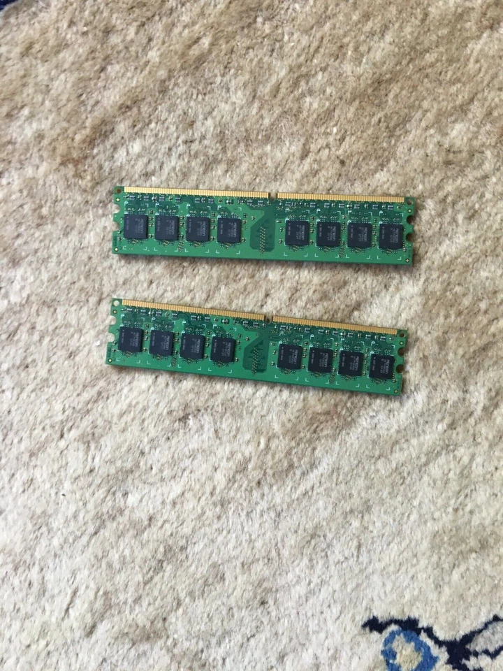 Memoria EDGE 1 GB - DIMM 240 pines - Serie DDR2 sin búfer Foto 2 de 2