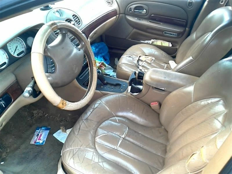 Bote de vapor de combustible 300M 1999 77011 Foto 4 de 4