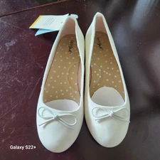 Girls' Stacy Ballet Flats - Cat & Jack  White SIZE 2 NEW