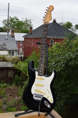 Fender Squier Stratocaster Япония - огромный выбор по лучшим ценам