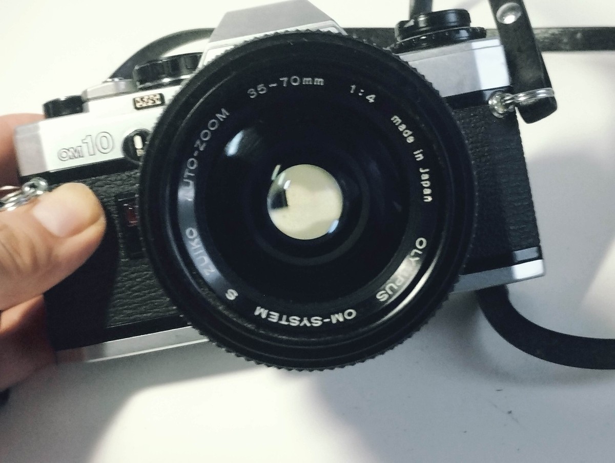 Olympus OM-10 Camera OM-SYSTEM S ZUIKO AUTO-ZOOM 35-70Mm F3.5-4.5