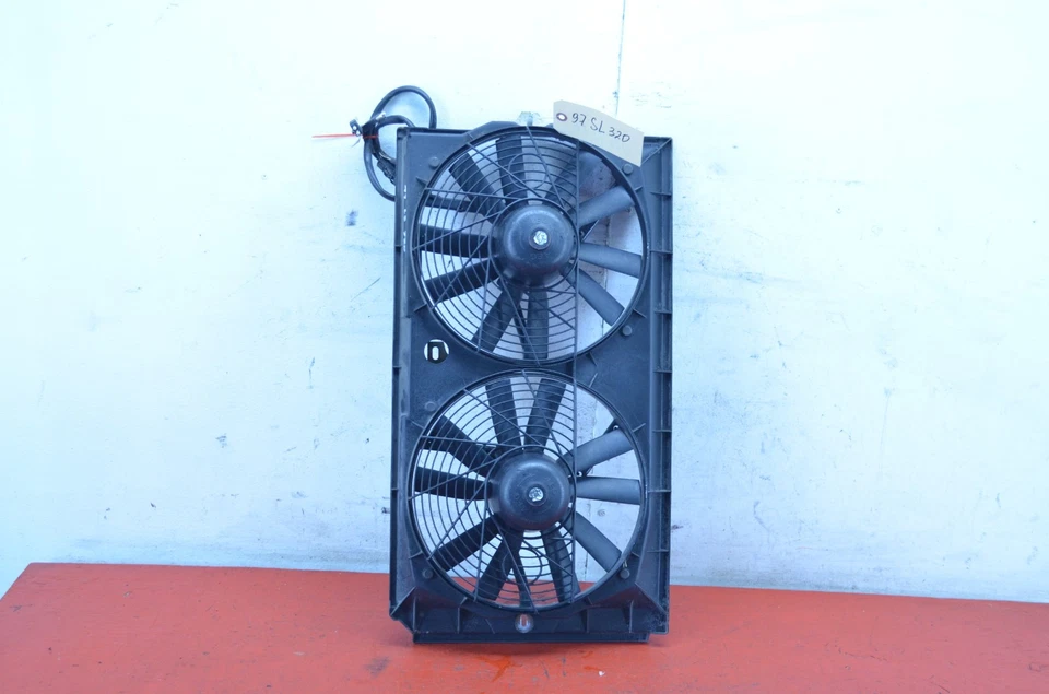 96-02 MERCEDES-BENZ R129 SL320 RADIATOR COOLING DUAL FAN ASSEMBLY OEM - Image 2 of 4