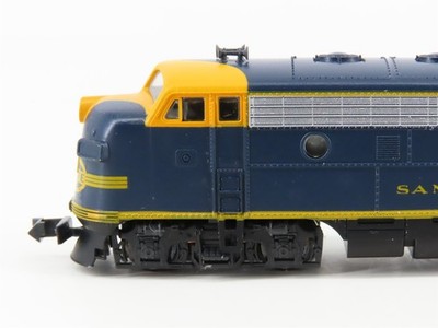 N Scale KATO 106-0402 ATSF Santa Fe EMD F7A/B Diesel Locomotive