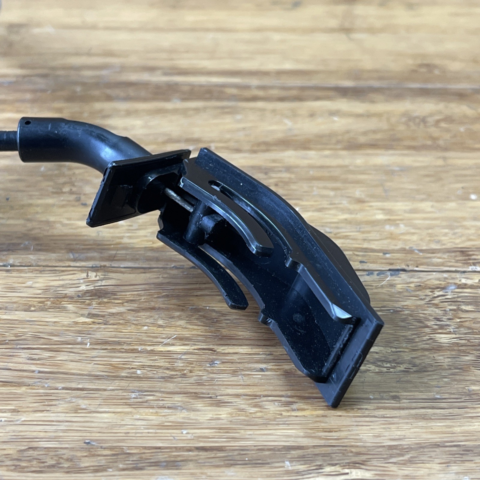 2017-2023 Rolls Royce Dawn RR6 Left or Right Door Lock Bowden Handle Cable OEM