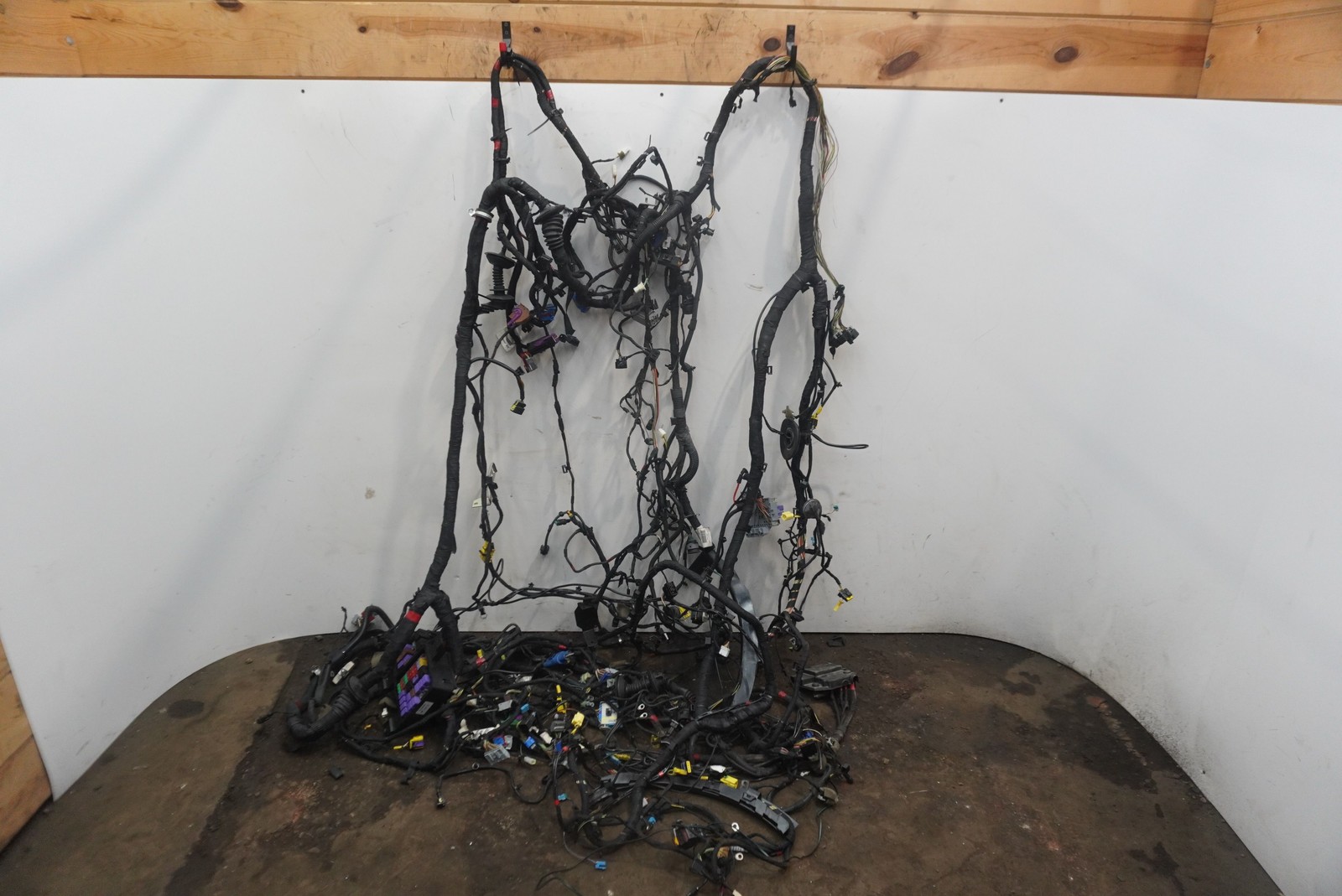 Ferrari California 2010 Wiring harness P/N 250993
