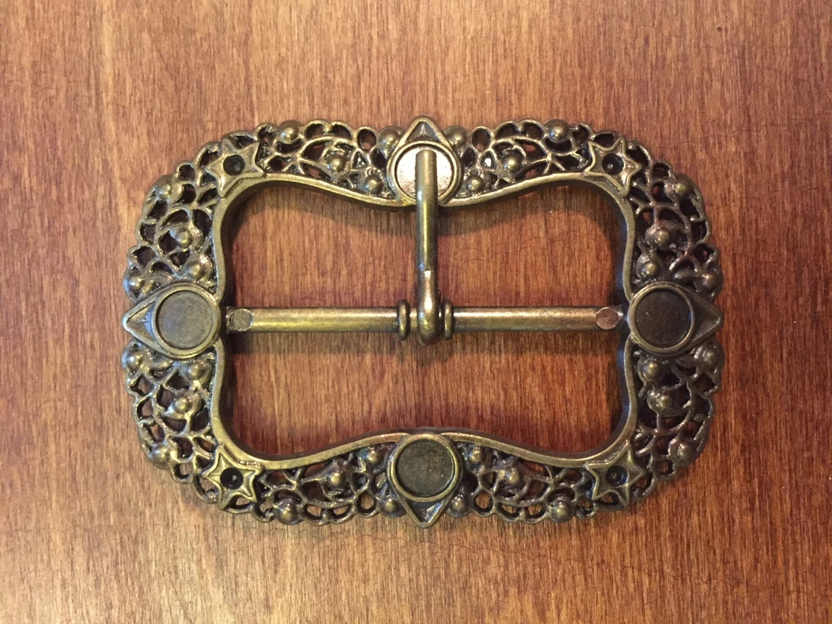 Bronze belt buckle top