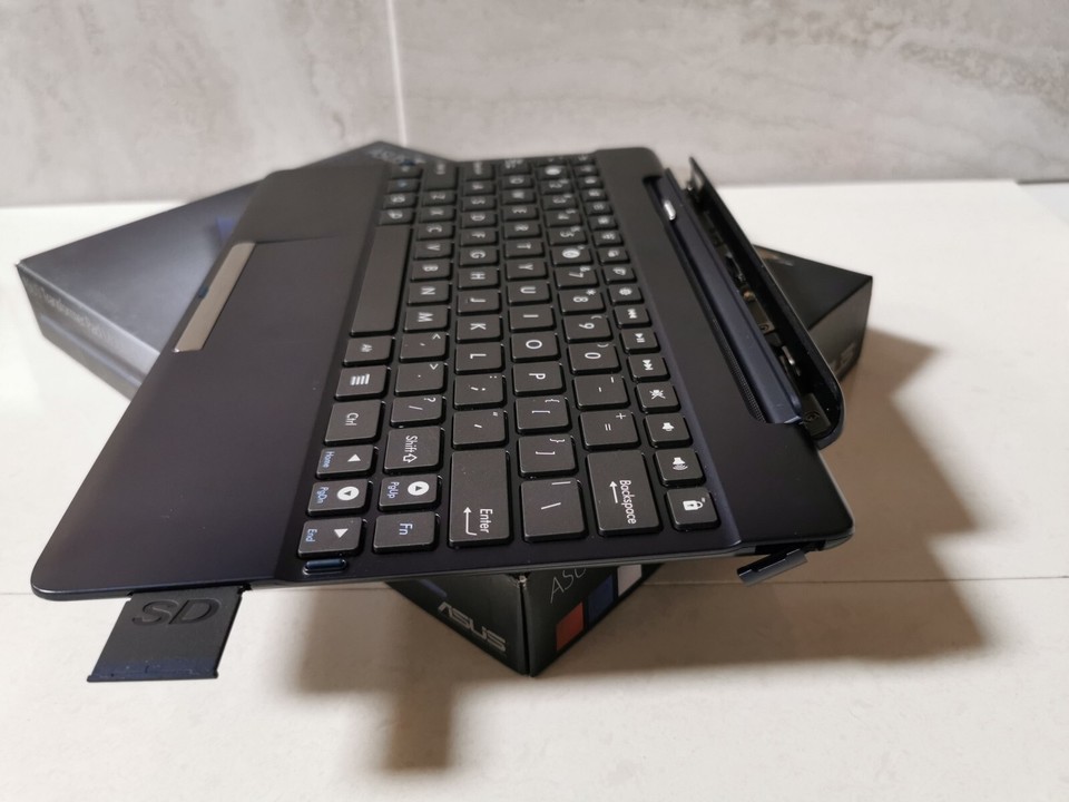 ASUS Transformer Pad Mobile Dock Keyboard for TF300TBlue eBay