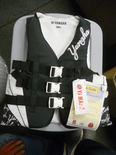 NOS Yamaha Black Size S Womans PFD Personal Floating Device Vest MAW-12V3B-BK-SM