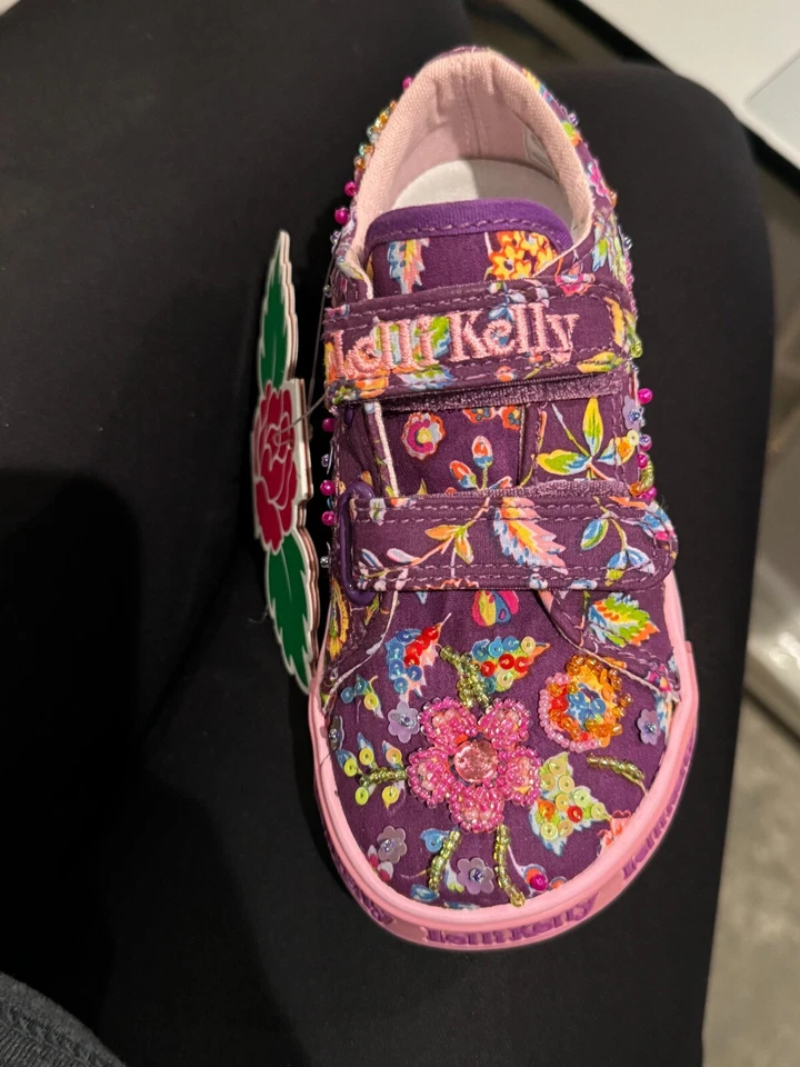 Lelli Kelly LK 9413 Ángel Bebé Púrpura Mano Cuentas Gancho Lazo Flor Tenis Floral Foto 4 de 4