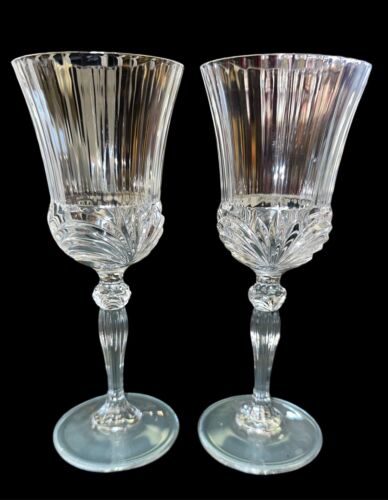 Set Of 2 Vintage Italian Tall Stemmed Wine Glasses By Rock Crystal Rock