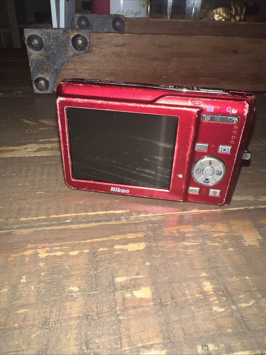 Nikon COOLPIX S200 7.1MP Digital Camera - Red for sale