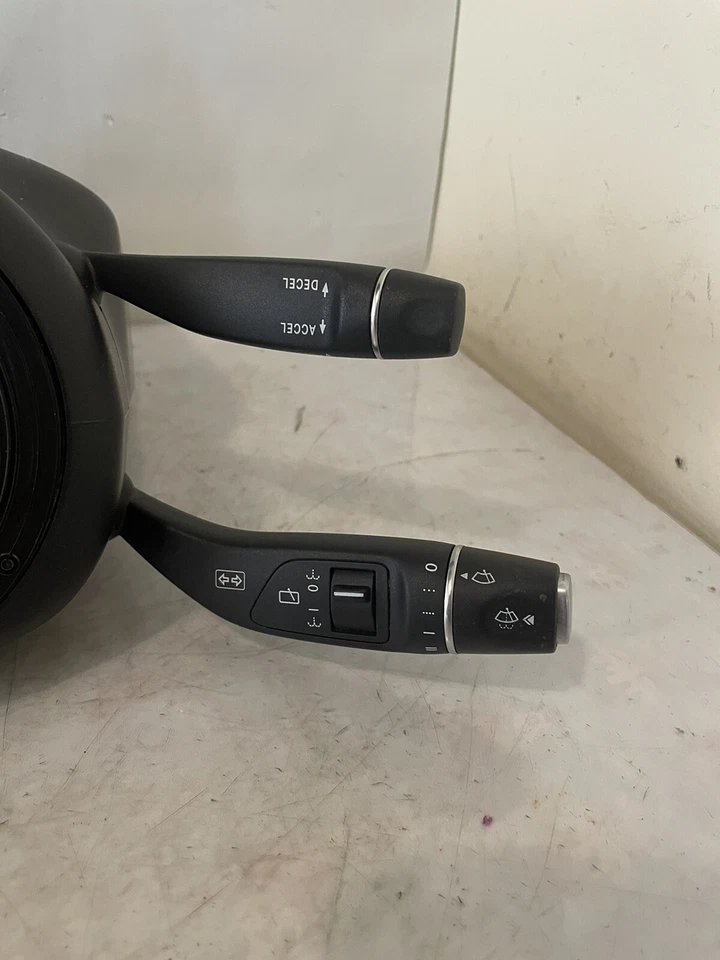 Mercedes Benz B250 2014 interruptor de combinación de columna de dirección A2469001311 OEM Foto 3 de 4