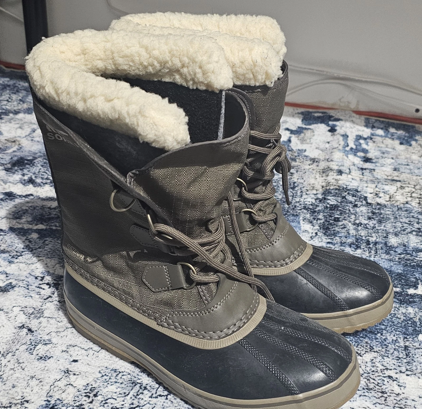 Sorel Mens Faux Fur Lined Lace Up Snow Boots Gray Black Size 8