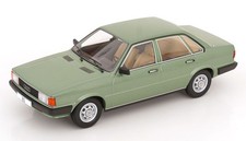 1:18 MCG Audi 80 B2 lightgreen-metallic