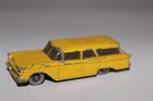1960-64   Matchbox Lesney 6b  Ford Station Wagon with windows.