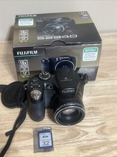 Fujifilm FinePix S2940 14.0 MP Digital Camera -Black S2940 Original Box TESTED