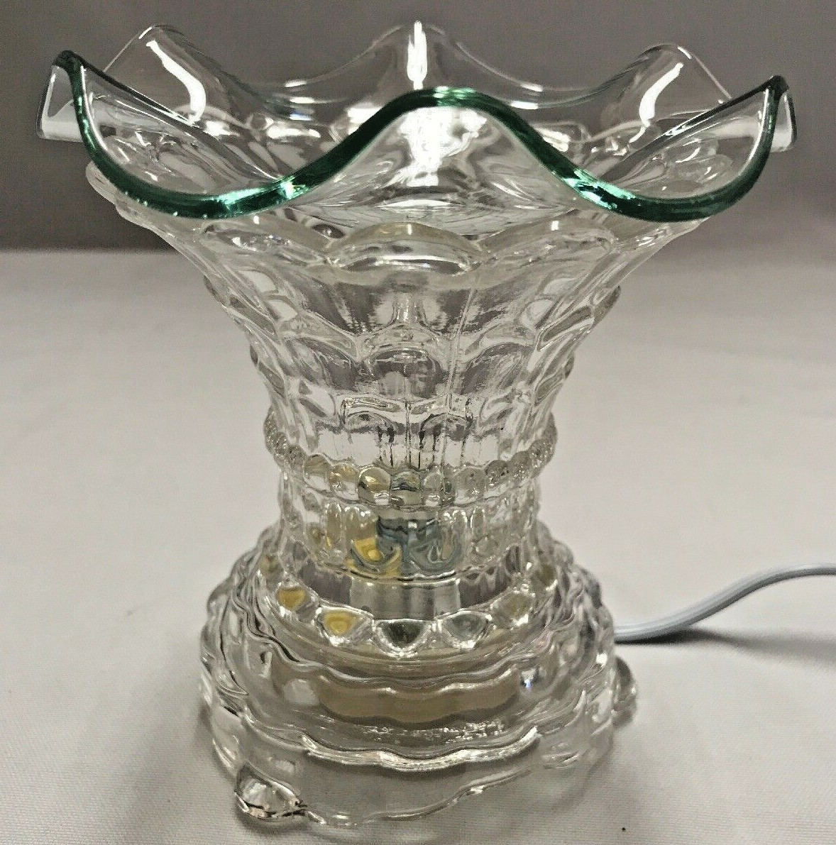Electric Fragrance Lamp/Oil Burner/Wax Warmer/Night Light Clear Peacock Tail