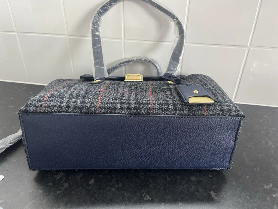Harris Tweed Rodel Lock Tote Bag Navy Blue New With Tags - Image 4 of 4