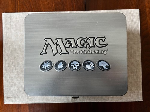 MTG Magic the Gathering Deckmasters WOTC 2001: Garfield Vs. Finkel Deck Gift Box