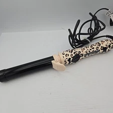 The Beachwaver Co. Beachwaver S1.25 Rotating Curling Iron - Classic Catwalk 