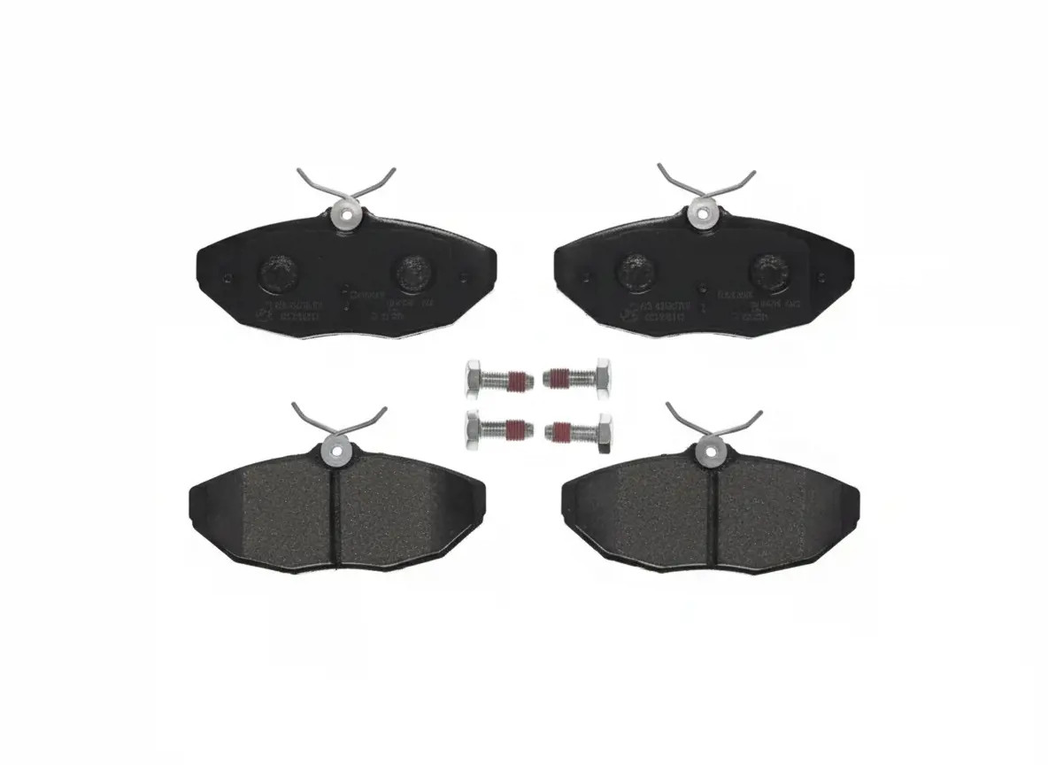 Plaquettes de frein P 36 013 BREMBO pour LINCOLN JAGUAR DAIMLER