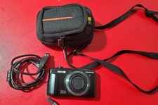 Olympus 12.5x Wide Optical Zoom Digital Camera VR-370 with Bag and USB Cable