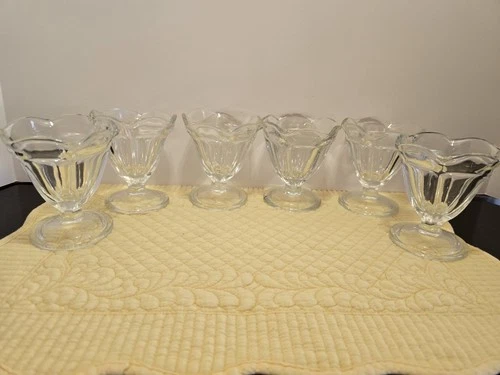 Vintage Anchor Hocking Glass Footed Tulip Ice Cream Sundae Dishes Set Of 6